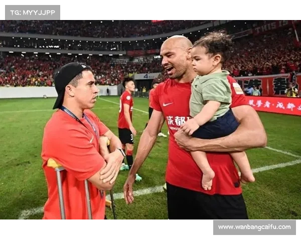 成都蓉城外援费利佩荣膺球队8月最佳球员展现卓越表现